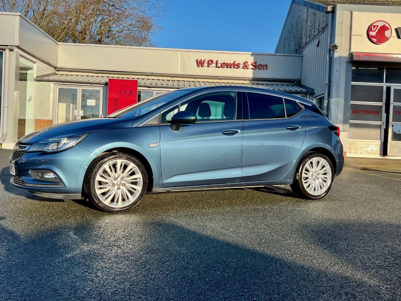 2016 Vauxhall Astra